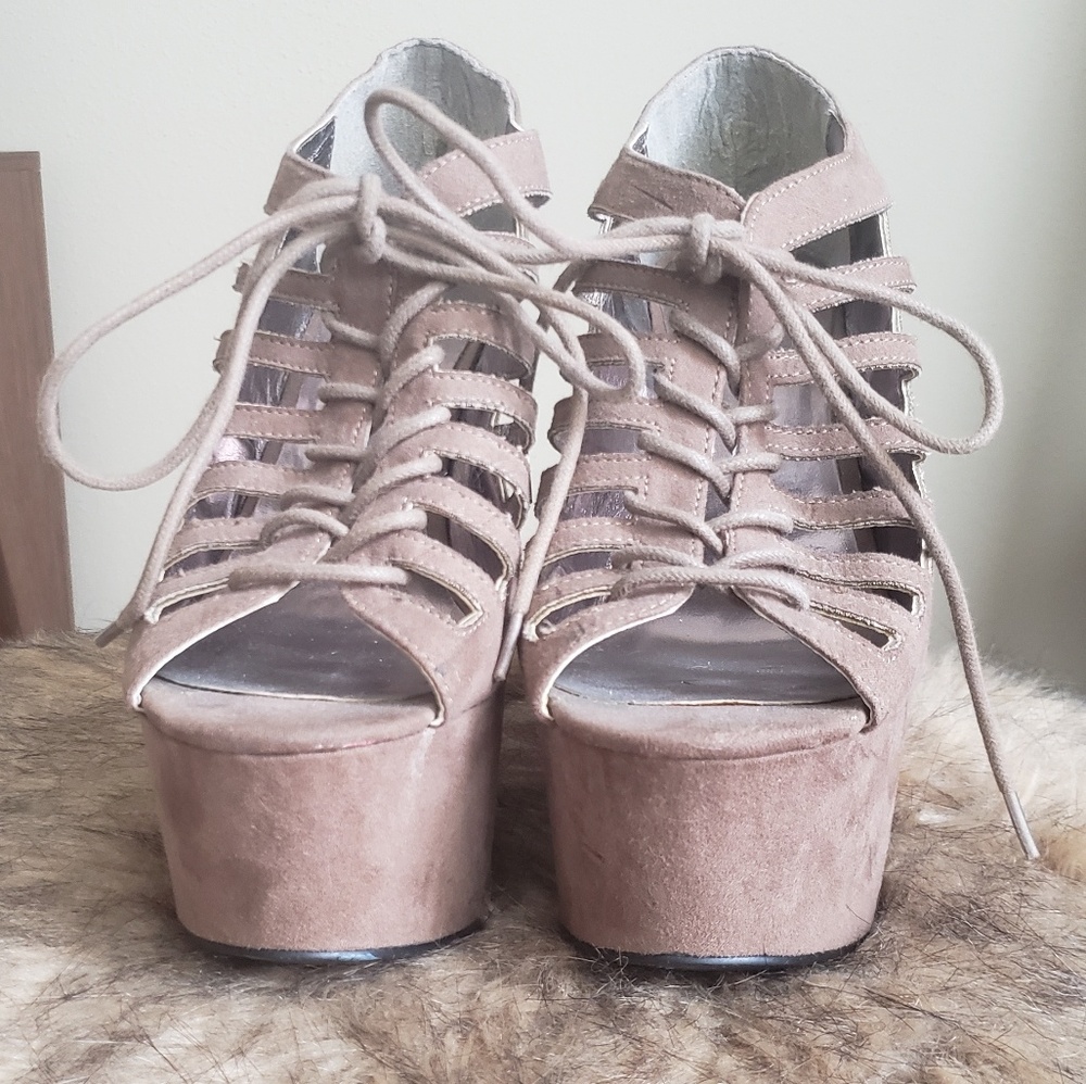 Brown/tan strappy lace-up platform wedges